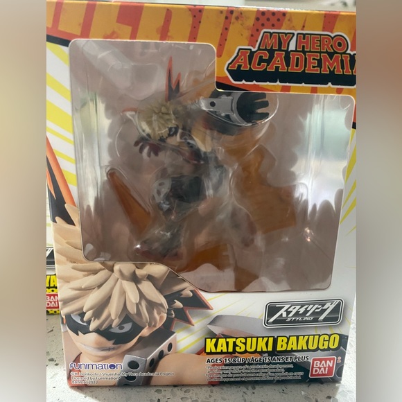NIB My Hero Academia Figures - Picture 2 of 8